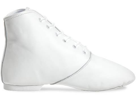 Garda saapad on poolitatud tallaga ja valmistatud nappa-nahast