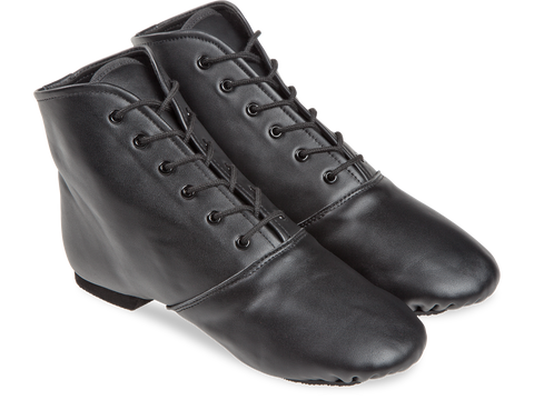 Garda saapad on poolitatud tallaga ja valmistatud nappa-nahast