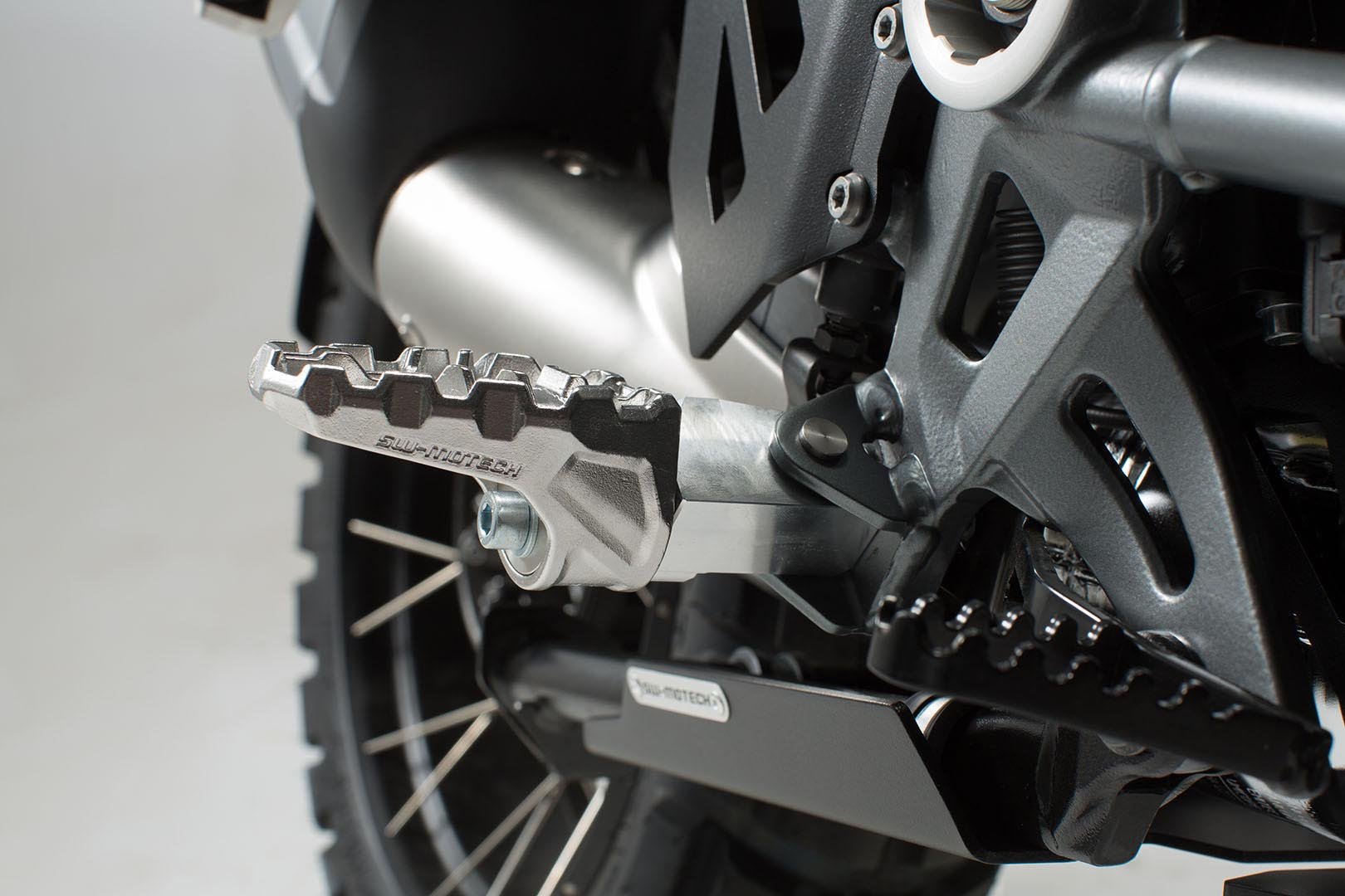 SW-Motech EVO jalaraudade komplekt Yamaha XT660 Z (07-10) X/R (04-), XT1200Z (16-)