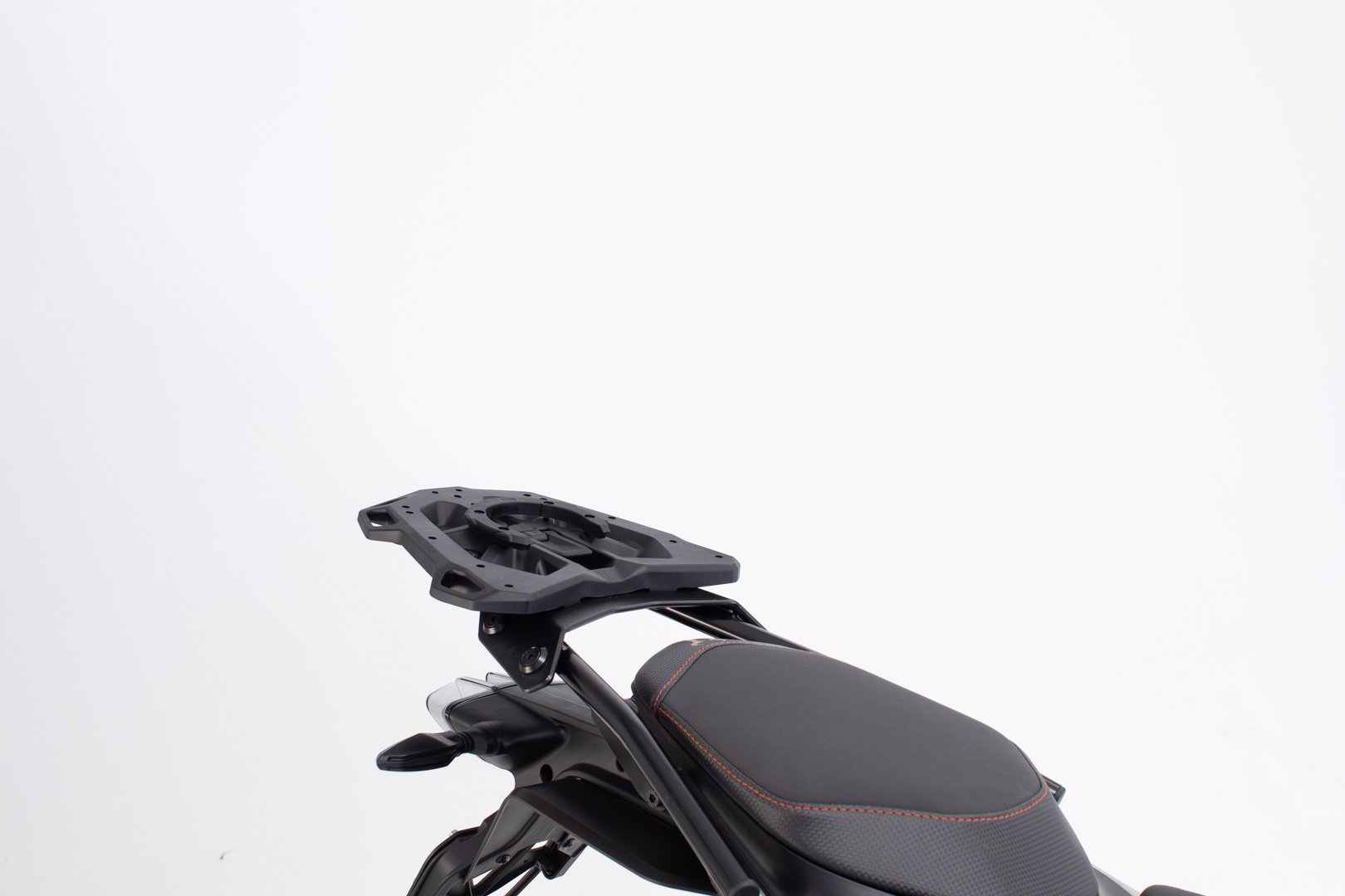 SW-Motech paagirõngas STREET-RACK, EVO paagikotile (must), ilma adapterplaadita