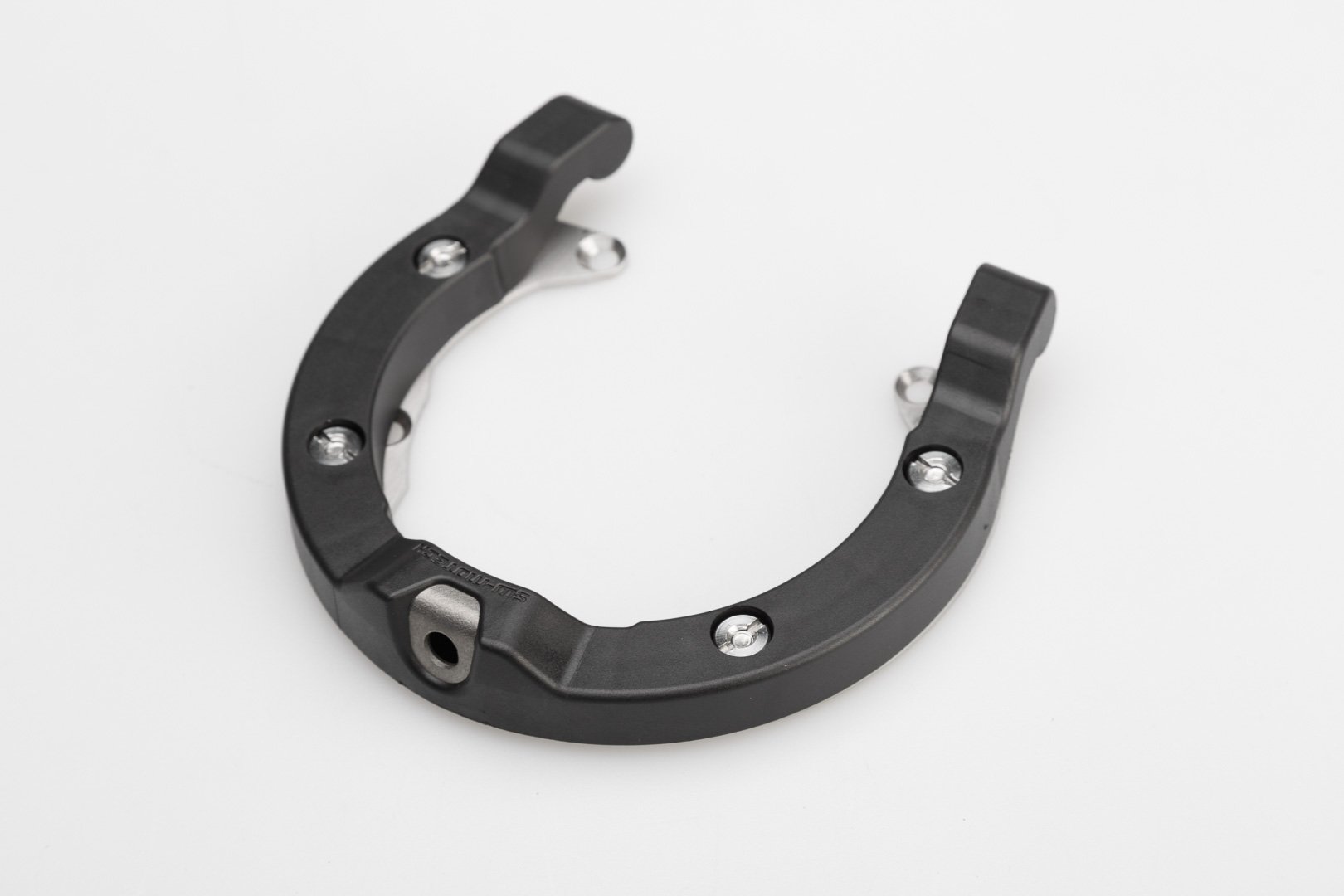 SW-Motech paagirõngas (must) Yamaha YZF-R1 / R3 (15-), MT-10 (16-)