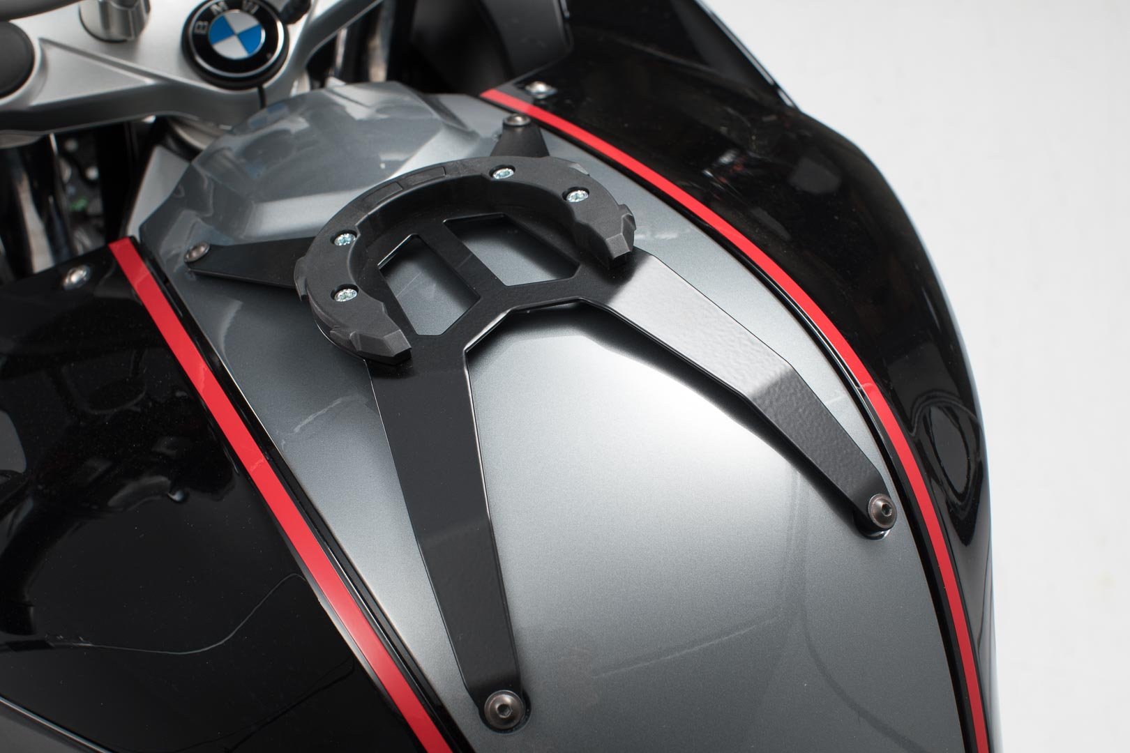 SW-Motech  EVO paagirõngas (must) BMW F 800 R / S / ST / GT