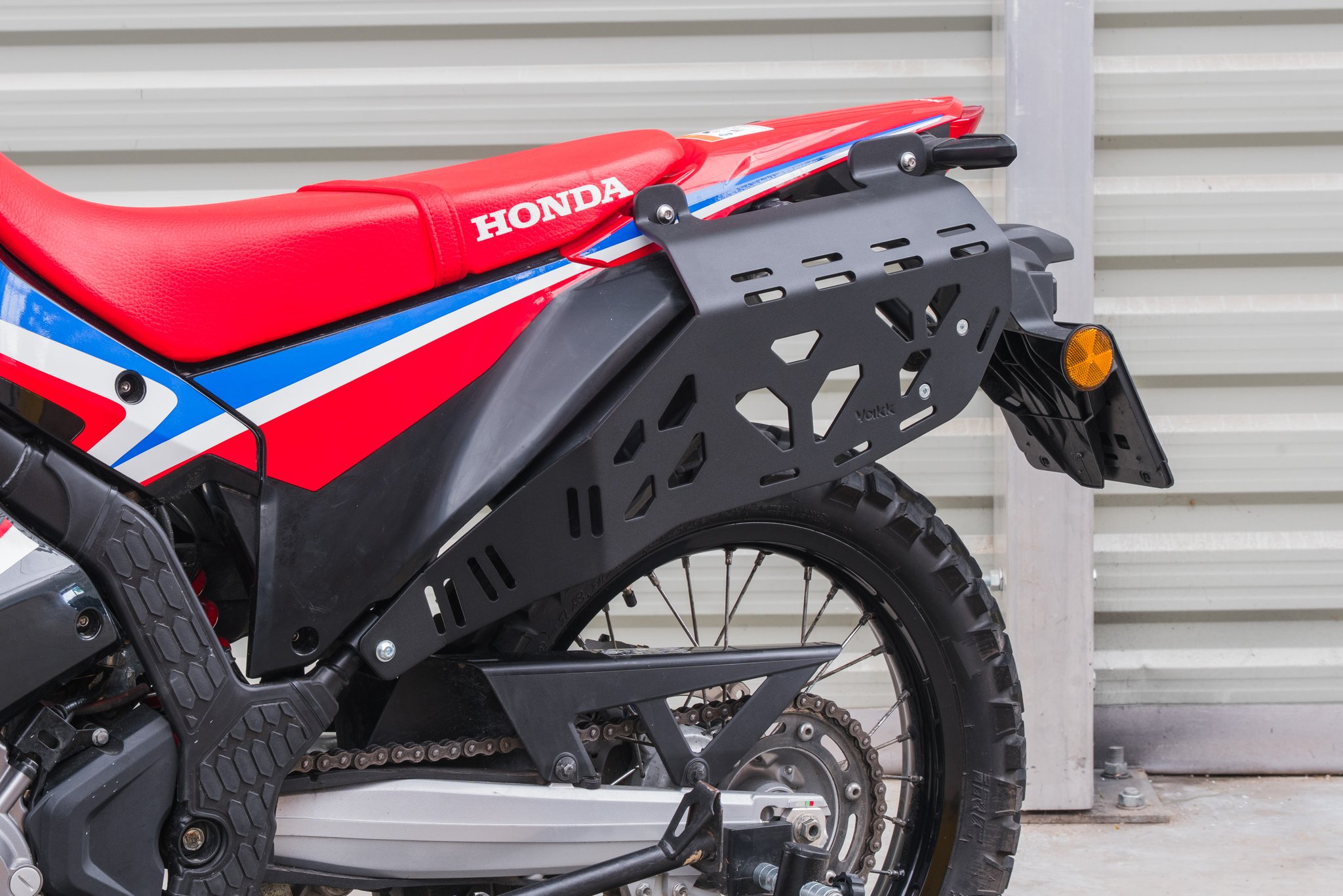 Yakk EXP sivulaukkuteline (pehmeille laukuille) Honda CRF 300 Rally (21-25) (musta)