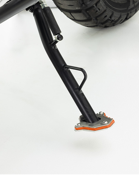 Crosspro jatke sivujalustalle (oranssi / harjattua ruostumatonta terästä) CF Moto 700 MT 2024 / 800 MT-X 2025
