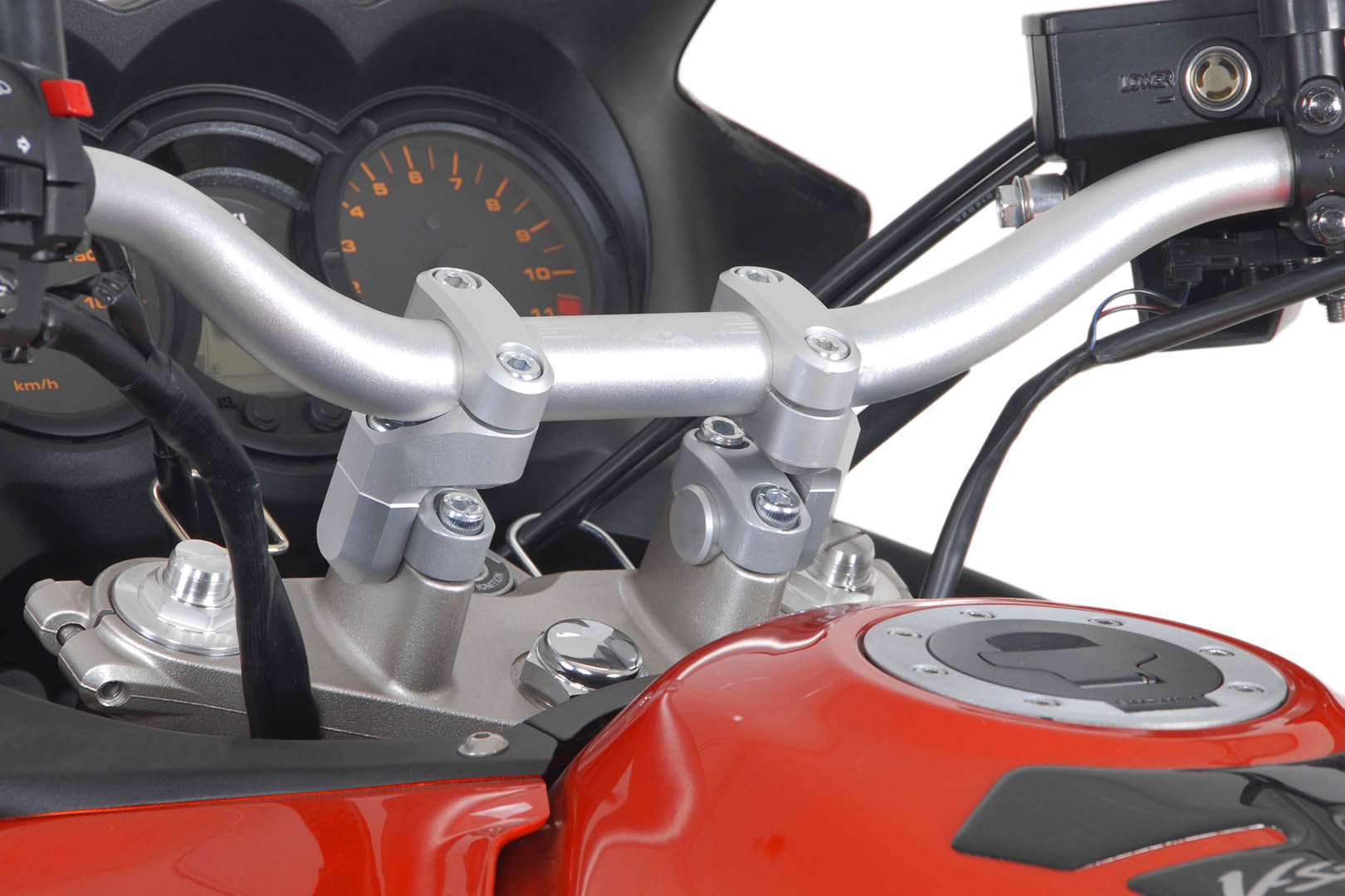 SW-Motech Vario juhtraua tõste/tagatükid konverteriga Ø 22 to 28 mm (hõbedane)