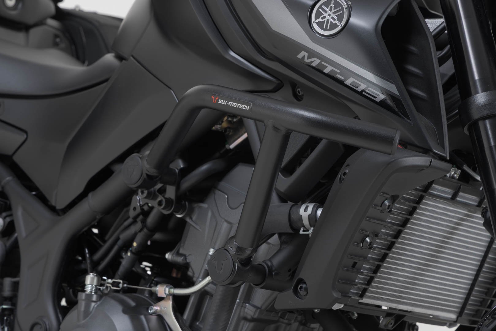 SW-Motech moottorinsuojarauta (musta) Yamaha MT-03 (16-)