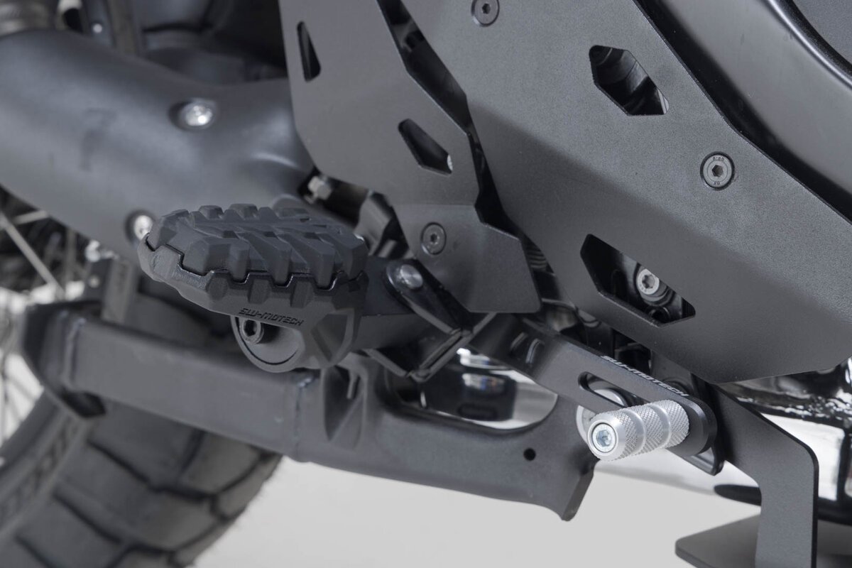 SW-Motech EVO footrest kit BMW F 450 GS (25-)