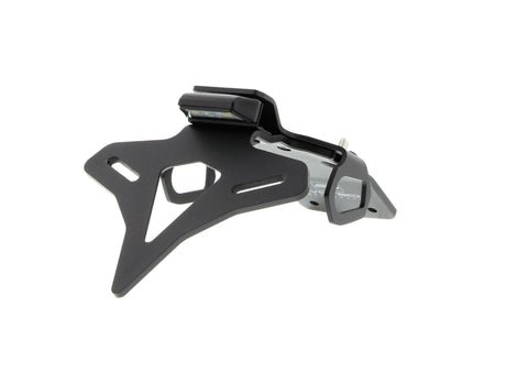 Evotech держатель номерного знака Kawasaki Z650 (17-25)