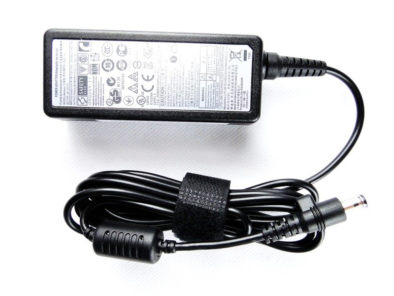 Samsung charger 40W 19V 2.16A (5.5*3.0 with pin inside, short/collar) original