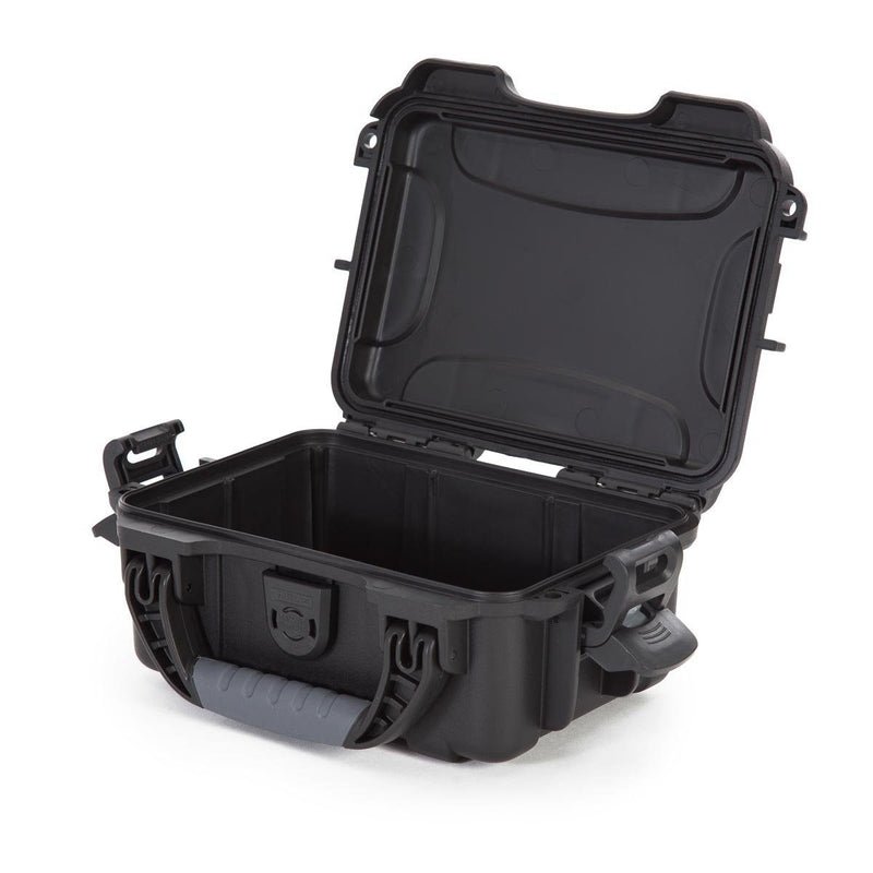 Nanuk 903 musta turvalaukku 1.7L